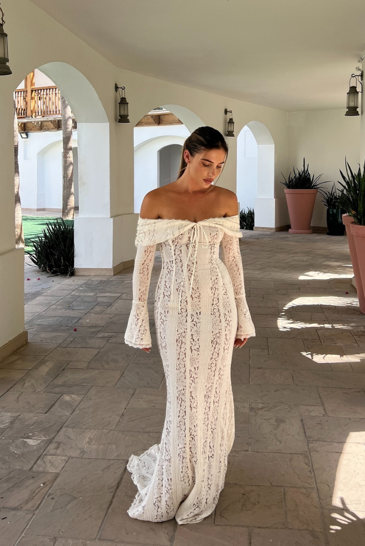 Rosie - Lace Maxi Dress Olivia The Label White XS