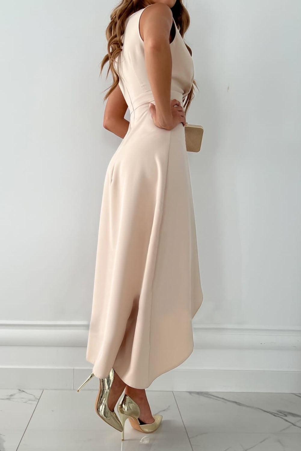 Sorelle - V-Neck Midi Dress Olivia The Label