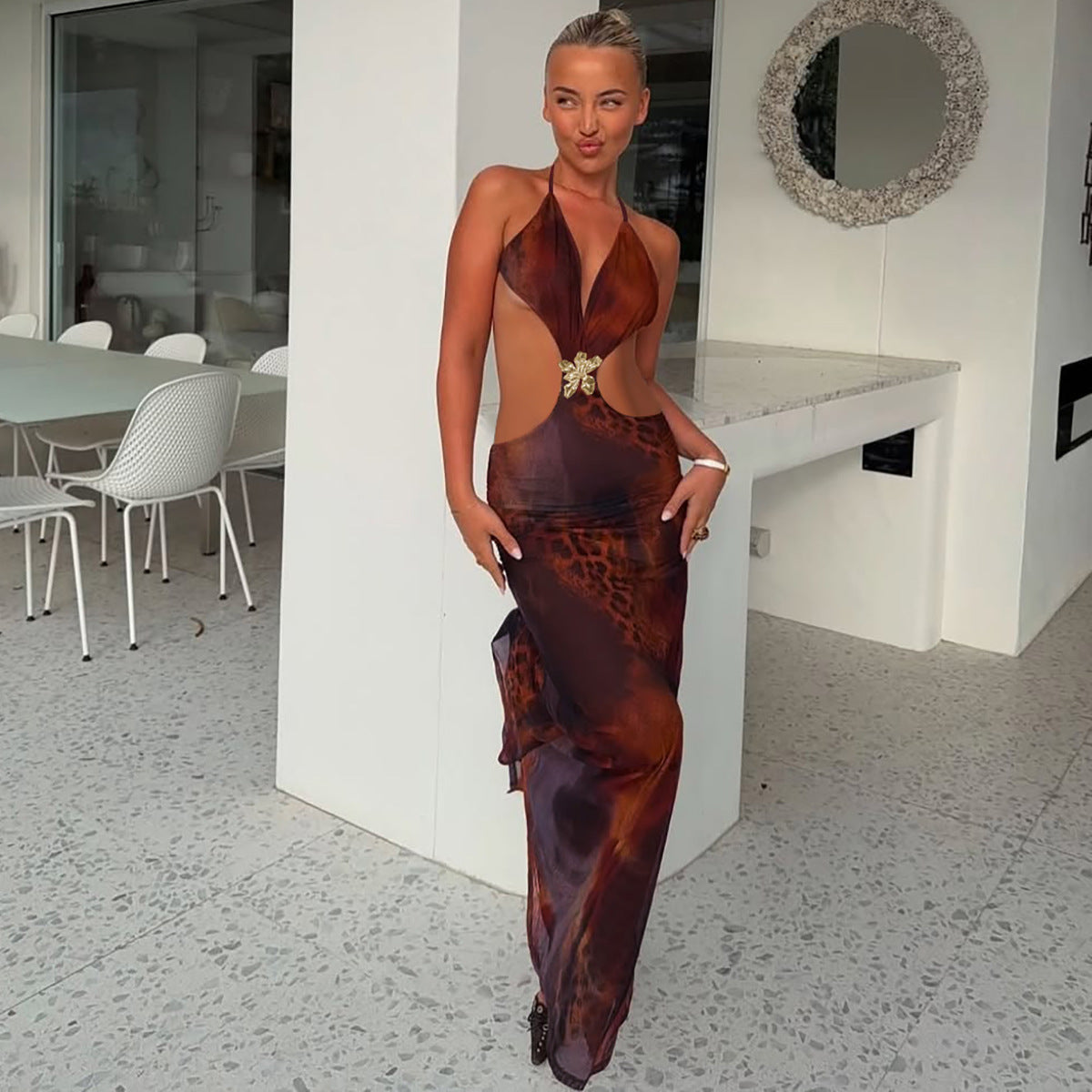 Amira - Slim-Fit Open Back Cutout Maxi Dress Olivia The Label