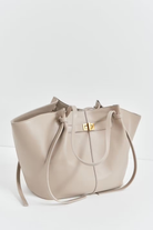 Elaina Tote Bag Handbags Olivia The Label White Regular