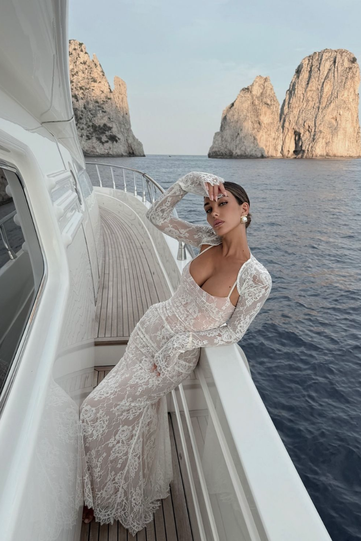 Alice - Lace Maxi Dress Olivia The Label