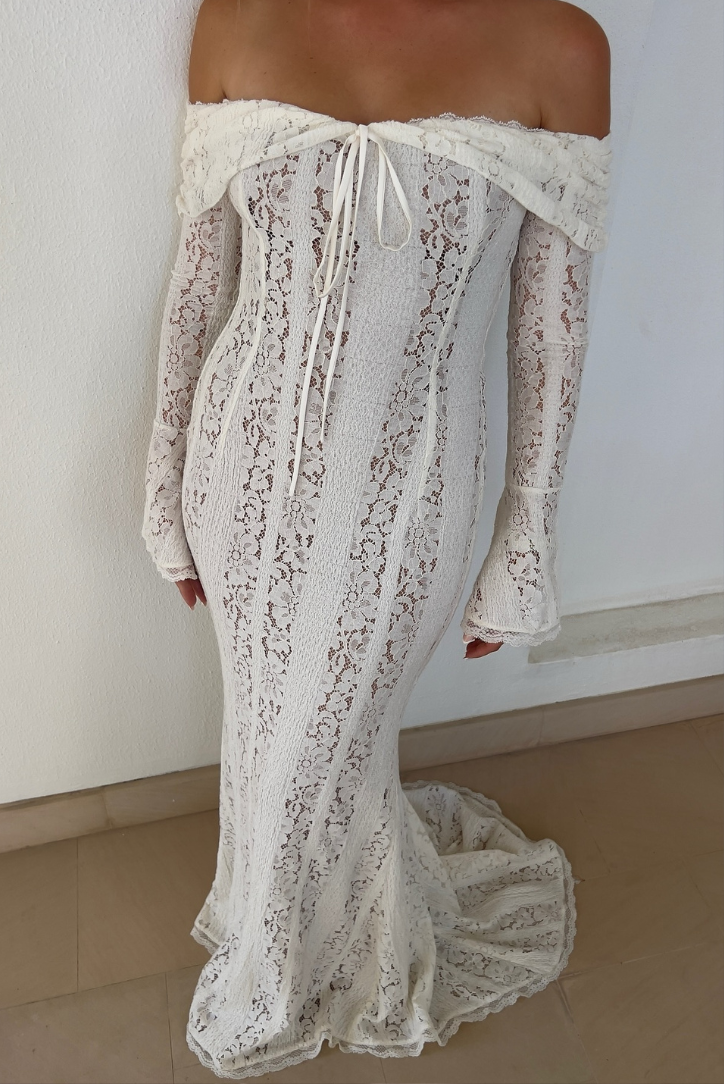 Rosie - Lace Maxi Dress Olivia The Label