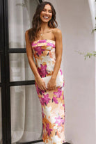 Rosalind - Chic Strapless Midi Dress Olivia The Label Light Pink XS